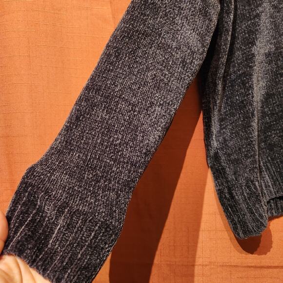 Women's Sz Small Dark Grey Chenille Pullover Oversized Sweater Cozycore Fuzzy - Picture 5 of 8